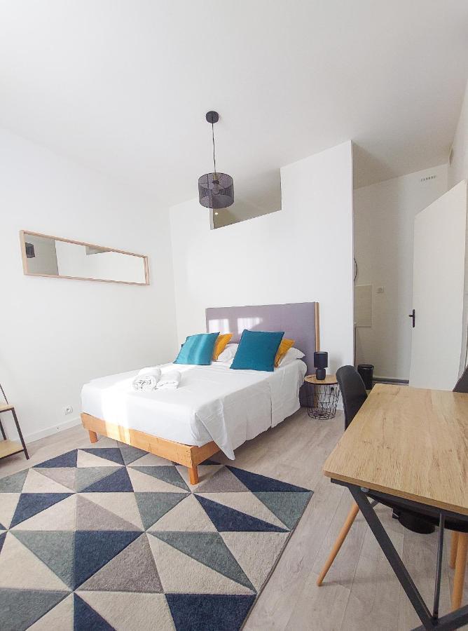 Artbleu -Tout Confort - Ideal Pros - Proche Commerces Montlucon Luaran gambar
