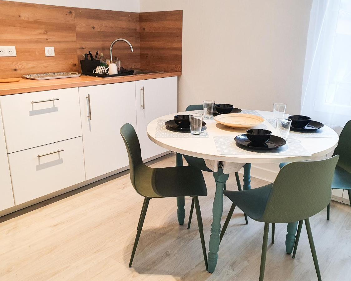 Artbleu -Tout Confort - Ideal Pros - Proche Commerces Montlucon Luaran gambar
