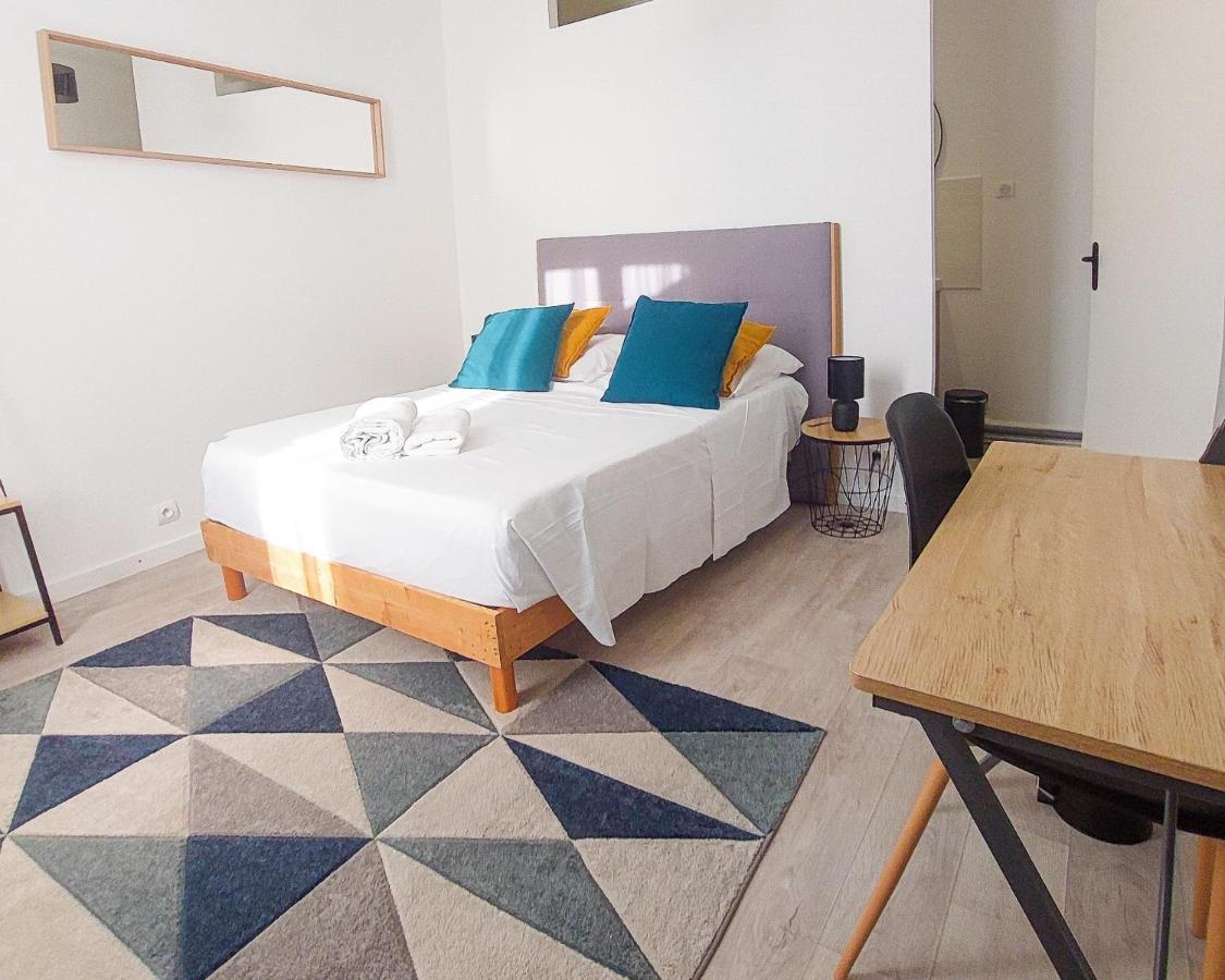Artbleu -Tout Confort - Ideal Pros - Proche Commerces Montlucon Luaran gambar
